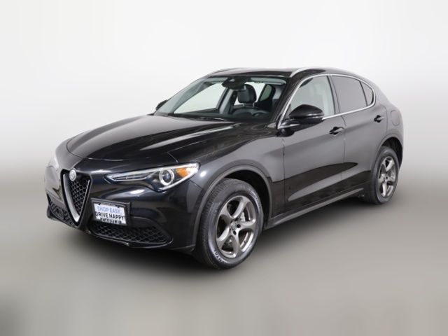 2021 Alfa Romeo Stelvio Base