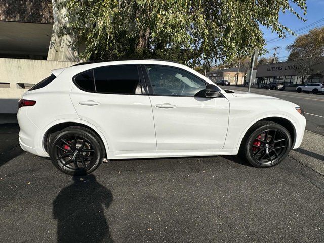 2021 Alfa Romeo Stelvio Ti