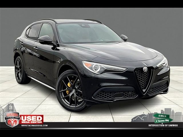 2021 Alfa Romeo Stelvio Ti Sport