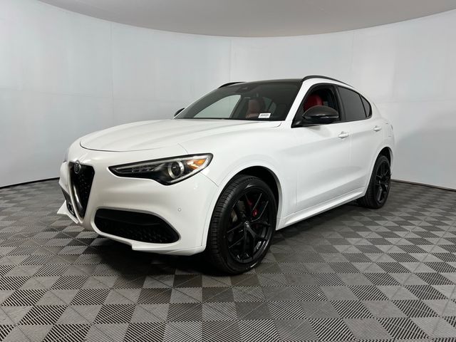 2021 Alfa Romeo Stelvio Ti Sport