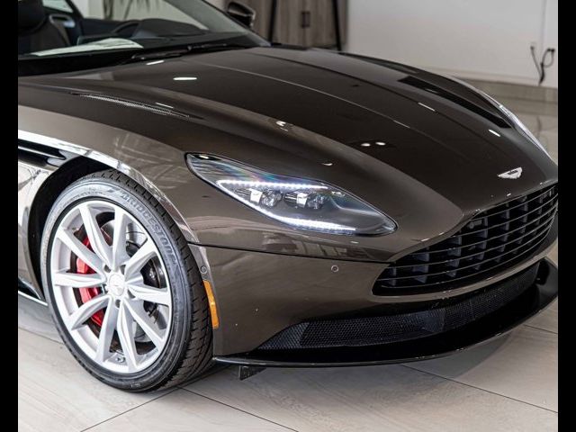 2021 Aston Martin DB11 