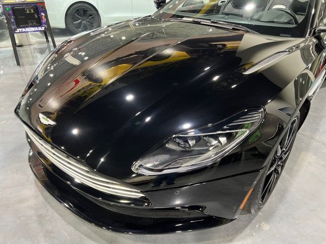 2021 Aston Martin DB11 Base