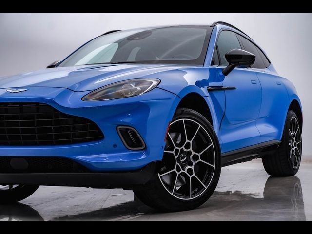 2021 Aston Martin DBX Base