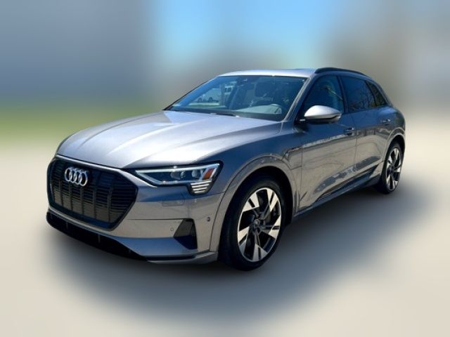2021 Audi e-tron Premium