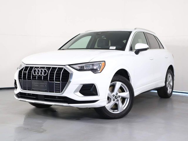 2021 Audi Q3 Premium