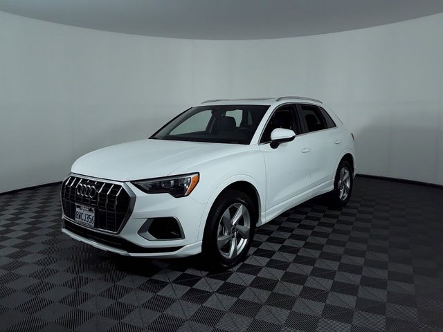 2021 Audi Q3 Premium