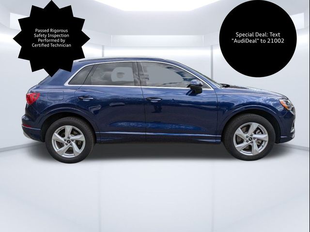 2021 Audi Q3 Premium