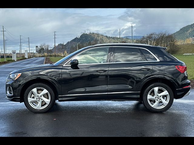2021 Audi Q3 Premium
