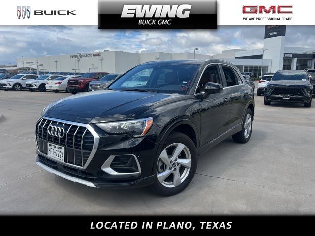 2021 Audi Q3 Premium