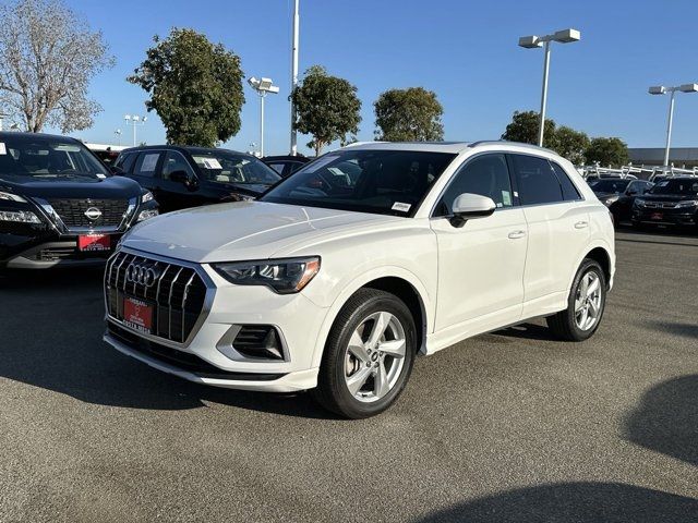 2021 Audi Q3 Premium