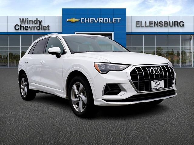 2021 Audi Q3 Premium