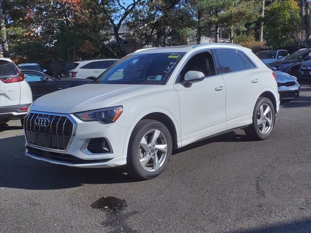 2021 Audi Q3 Premium