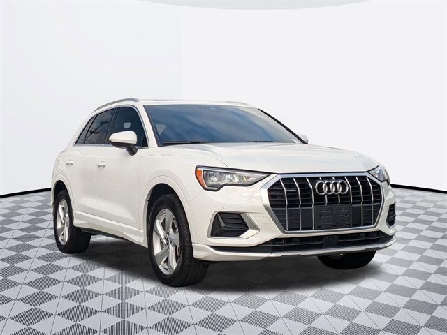 2021 Audi Q3 Premium