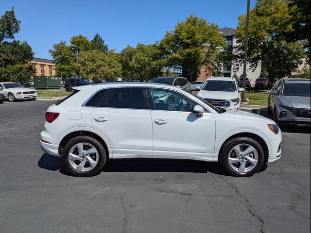 2021 Audi Q3 Premium