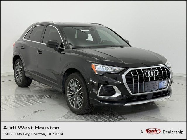 2021 Audi Q3 Premium