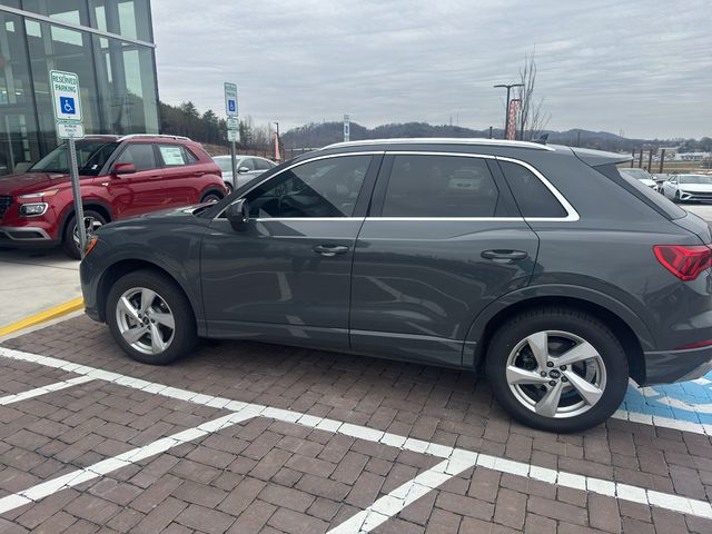 2021 Audi Q3 Premium