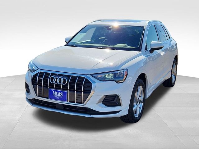 2021 Audi Q3 Premium