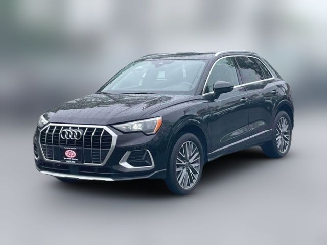 2021 Audi Q3 Premium