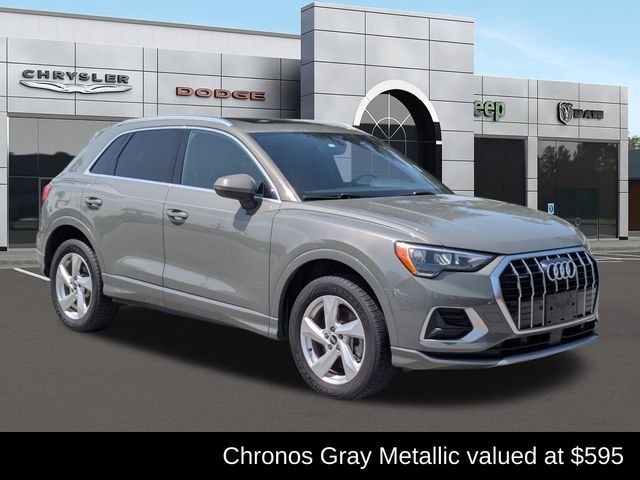 2021 Audi Q3 Premium