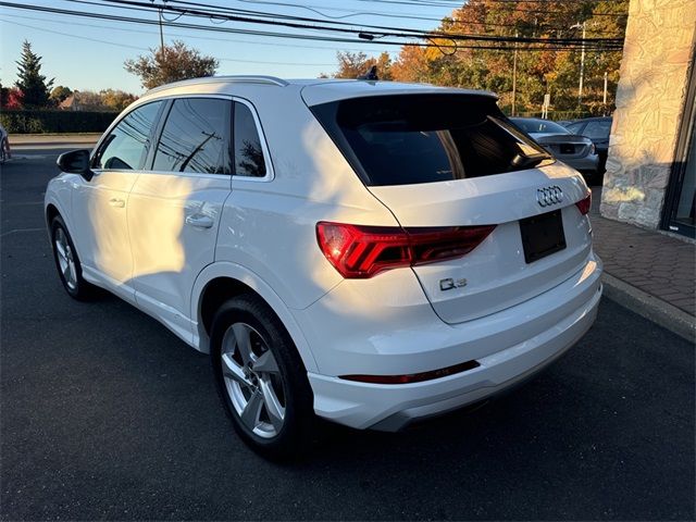 2021 Audi Q3 Premium