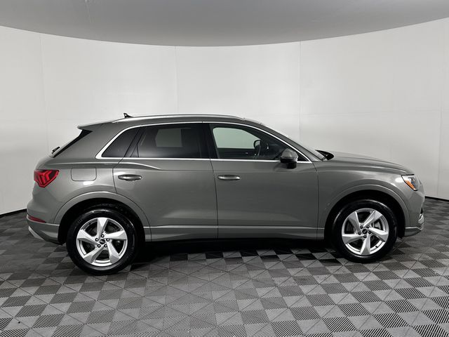 2021 Audi Q3 Premium