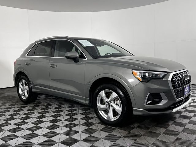 2021 Audi Q3 Premium