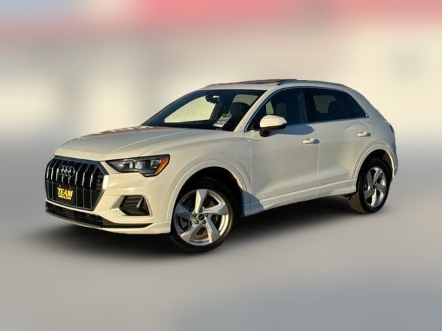 2021 Audi Q3 Premium