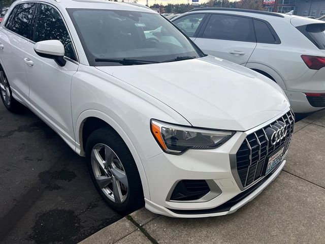 2021 Audi Q3 Premium