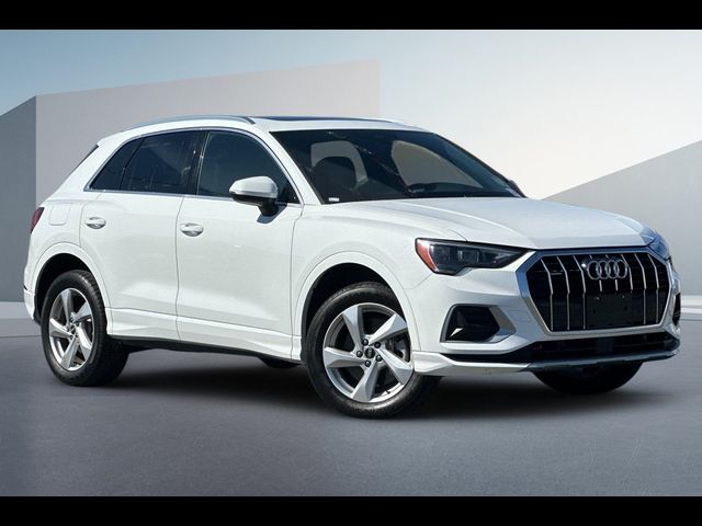 2021 Audi Q3 Premium