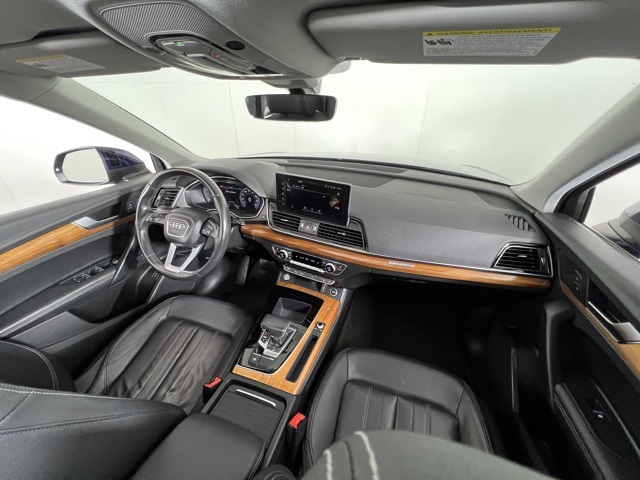 Vehicle image 18 of 37