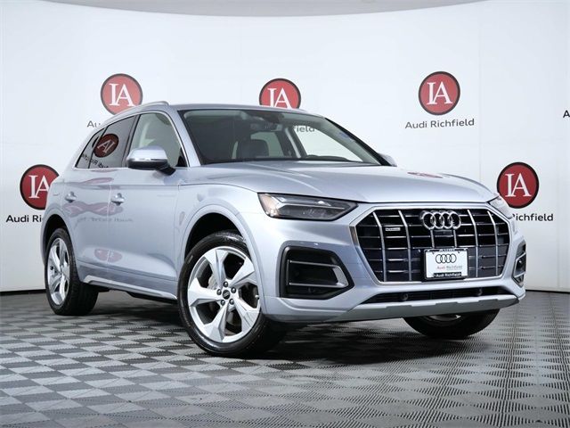 2021 Audi Q5 Premium Plus