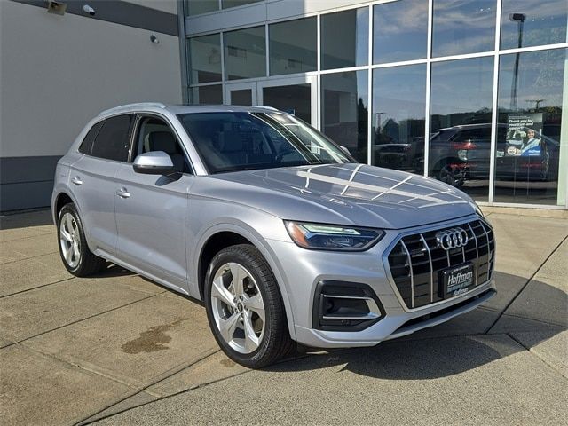 2021 Audi Q5 Premium Plus