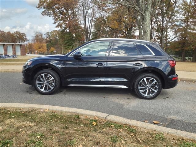 2021 Audi Q5 Premium Plus