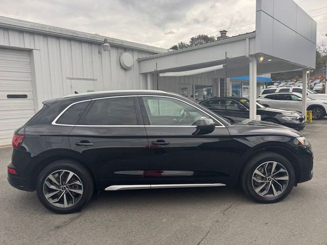 2021 Audi Q5 Premium Plus