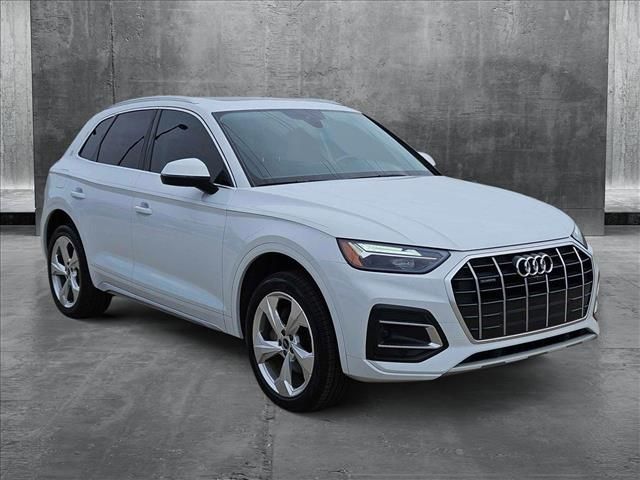 2021 Audi Q5 Premium Plus