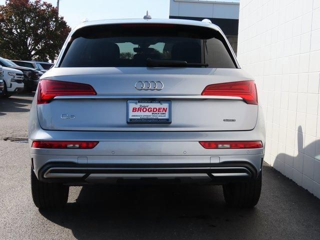 2021 Audi Q5 Premium Plus