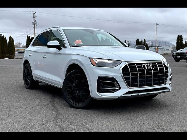 2021 Audi Q5 Premium Plus