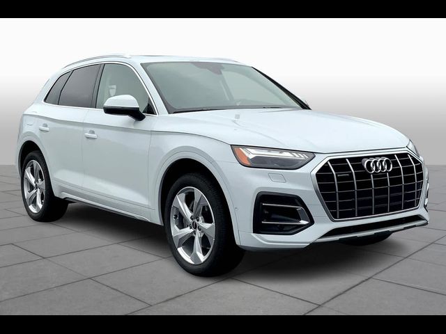 2021 Audi Q5 Prestige