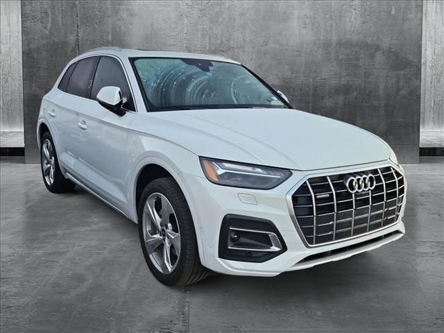 2021 Audi Q5 Prestige