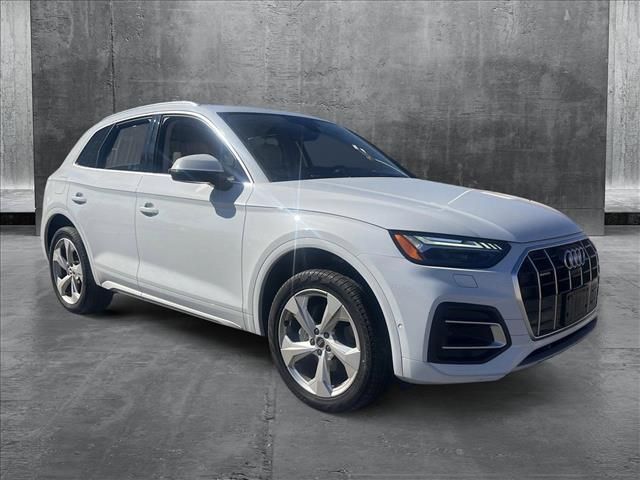 2021 Audi Q5 Prestige