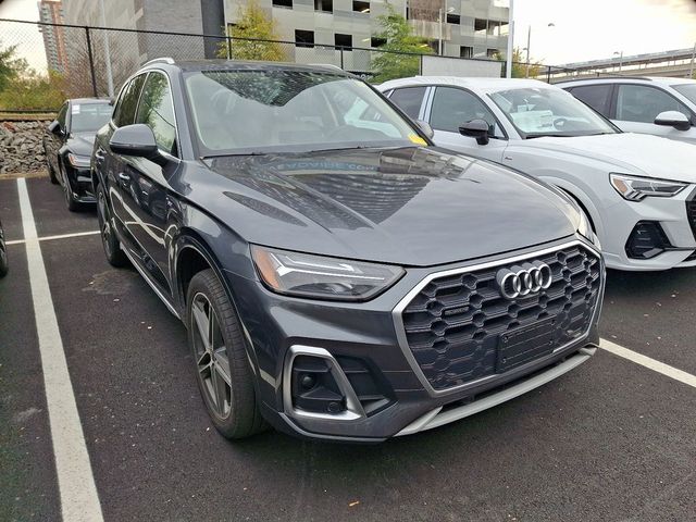 2021 Audi Q5 Premium Plus