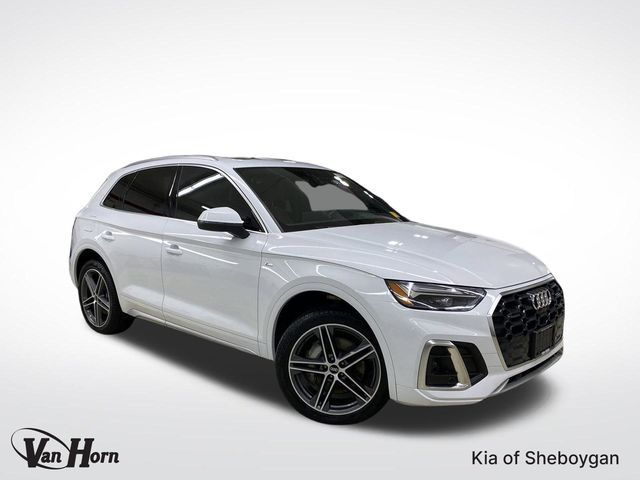 2021 Audi Q5 Premium Plus