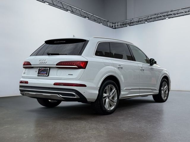 2021 Audi Q7 Premium Plus