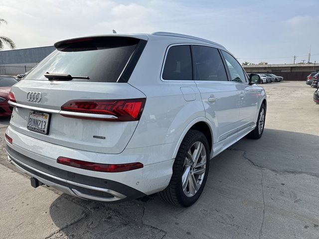 2021 Audi Q7 Premium