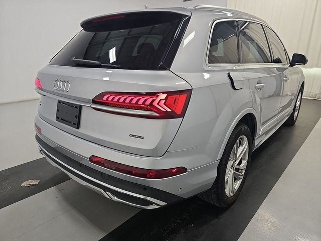 2021 Audi Q7 Premium