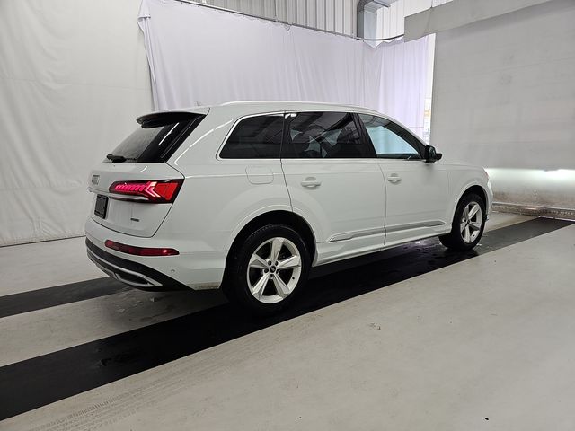 2021 Audi Q7 Premium