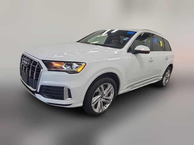 2021 Audi Q7 Premium Plus