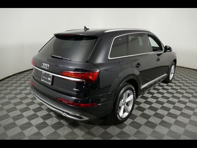 2021 Audi Q7 Premium Plus