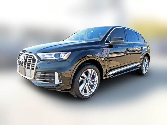 2021 Audi Q7 Premium Plus