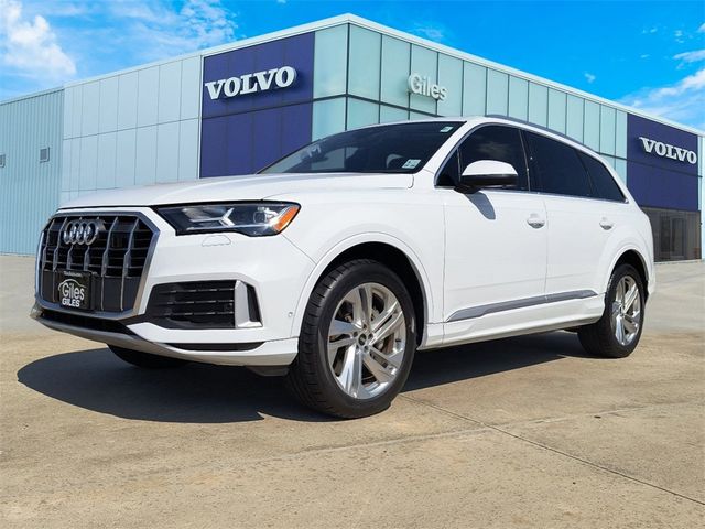 2021 Audi Q7 Premium Plus